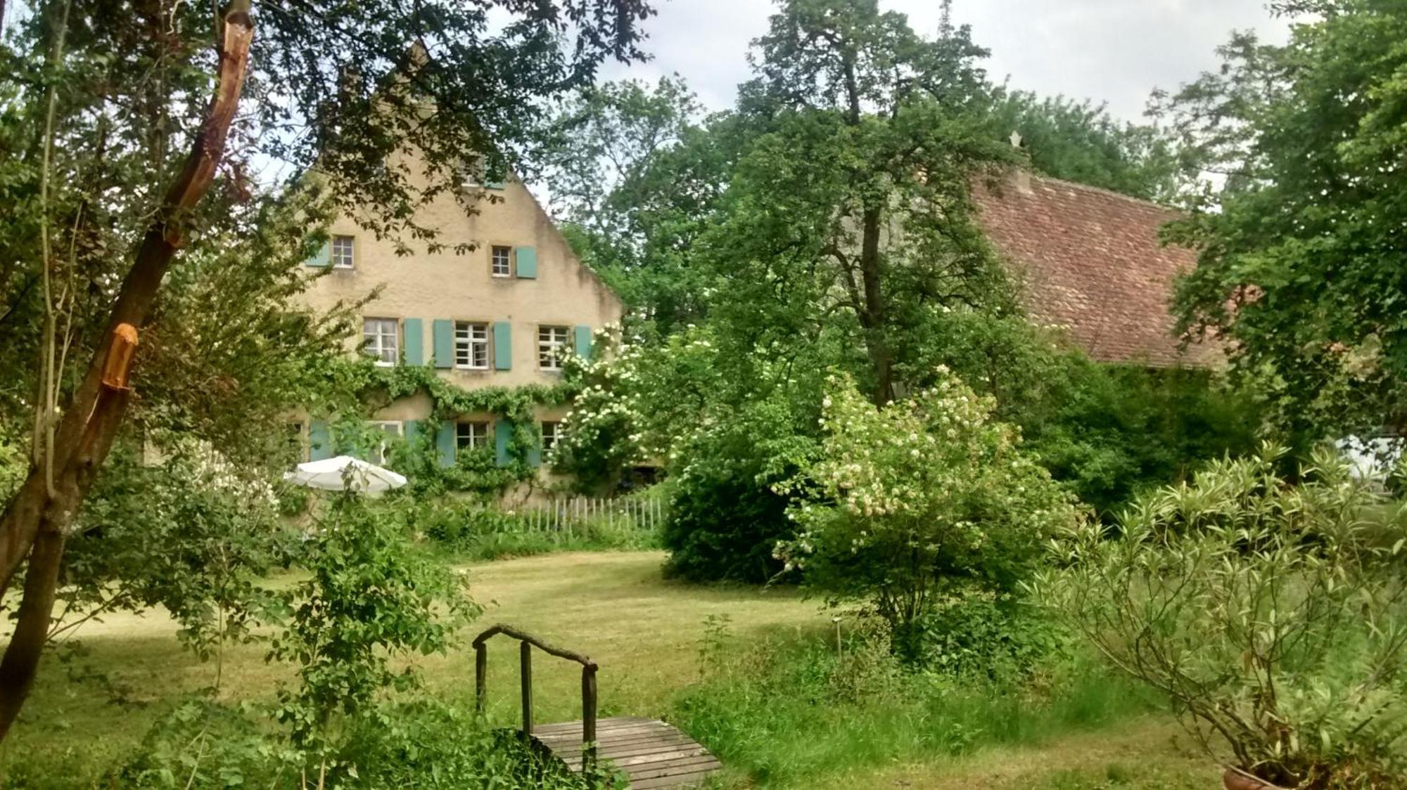 Historische Muehle Von Cramm, 6 Apartments Ballrechten-Dottingen Luaran gambar